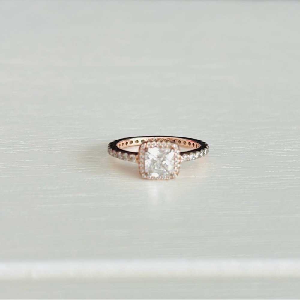 Pandora Square Sparkle Halo Ring rose gold plating size 5 - Picture 7 of 7